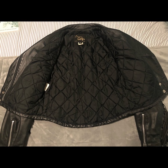 Vintage Fringe Leather Jacket - Mario Delfino - Picture 5 of 5